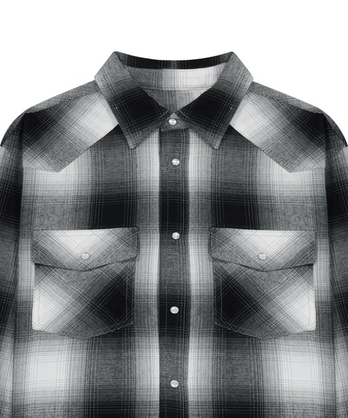 SLOWACID（スローアシッド）の「【UNISEX】SLOW ACID／オンブレチェックシャツ（シャツ/ブラウス・レディース・ボルドー/ブラック・MEDIUM/LARGE）」の9枚目の写真