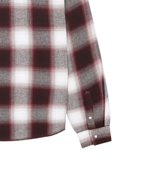 SLOWACID（スローアシッド）の「【UNISEX】SLOW ACID／オンブレチェックシャツ（シャツ/ブラウス・レディース・ボルドー/ブラック・MEDIUM/LARGE）」の17枚目の写真