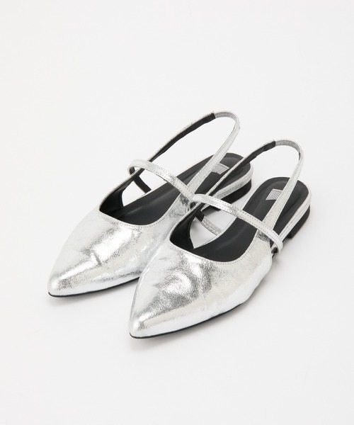 COLONY 2139（コロニートゥーワンスリーナイン）の「ワンストラップポインテッドミュール（サンダル・レディース・シルバー/ブラック・LARGE/MEDIUM）」の17枚目の写真