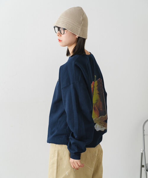 WHIMSIC（ウィムジック）の「【UNISEX】プリントロゴスウェット”LOOPY FRUITS”（スウェット・メンズ・グレー/ネイビー・FREE）」の12枚目の写真