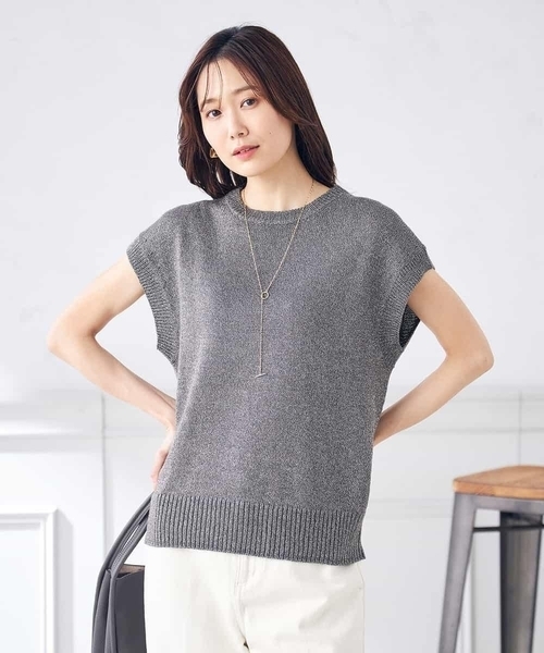 a.v.v(アーヴェヴェ)の「ラメリリヤンニットベスト(ニット/セーター・レディース・ベージュ/チャコールグレー・36/38/40)」の19枚目の写真