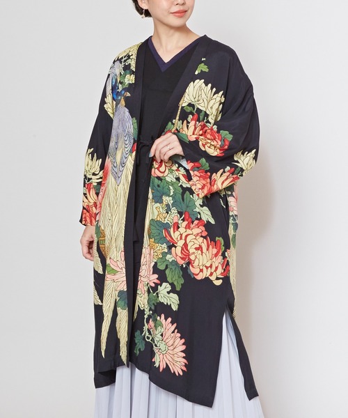 倭物やカヤ(ワモノヤカヤ)の「【倭物やカヤ】花鳥UV長羽織(カーディガン/ボレロ・レディース・レッド/ホワイト/ブラック/ネイビー・FREE)」の21枚目の写真