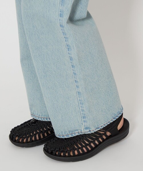 KEEN(キーン)の「<KEEN>ユニーク スニーカー / サンダル(サンダル・レディース・ブラック/オフホワイト・24.5cm/24cm/23cm/23.5cm/25cm)」の5枚目の写真