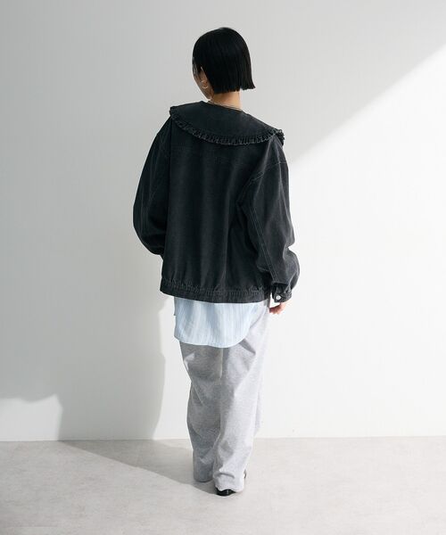 Green　Parks（グリーンパークス）の「・DOUBLE FLAGS フリルカラーGジャン（デニムジャケット・レディース・ブラック/インディゴブルー・FREE）」の6枚目の写真