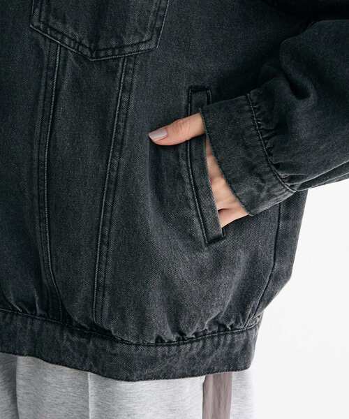 Green　Parks（グリーンパークス）の「・DOUBLE FLAGS フリルカラーGジャン（デニムジャケット・レディース・ブラック/インディゴブルー・FREE）」の11枚目の写真