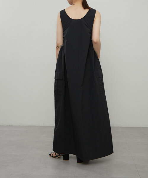 earthy（アーシー）の「ナイロン2WAYギャザージャンスカ（ワンピース・レディース・ブラック/ベージュ・SMALL/MEDIUM）」の7枚目の写真