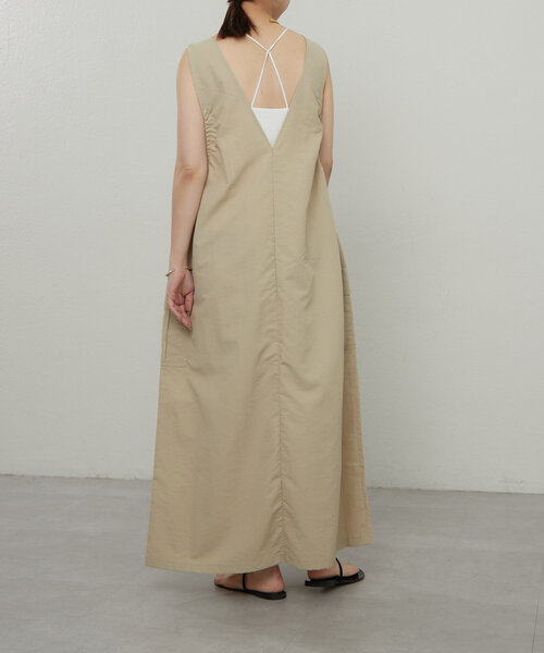 earthy（アーシー）の「ナイロン2WAYギャザージャンスカ（ワンピース・レディース・ブラック/ベージュ・SMALL/MEDIUM）」の13枚目の写真