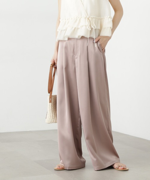 N.(N. Natural Beauty Basic)(エヌエヌナチュラルビューティーベーシック)の「グロッシーワイドパンツ(その他パンツ・レディース・ブラウン/ベージュ・MEDIUM)」の15枚目の写真