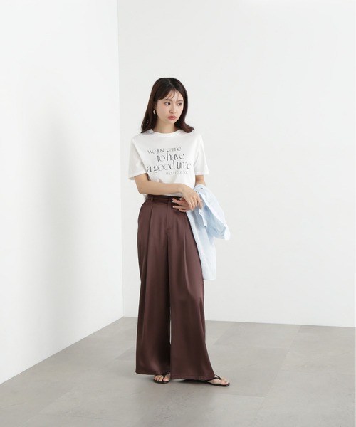 N.(N. Natural Beauty Basic)(エヌエヌナチュラルビューティーベーシック)の「グロッシーワイドパンツ(その他パンツ・レディース・ブラウン/ベージュ・MEDIUM)」の6枚目の写真