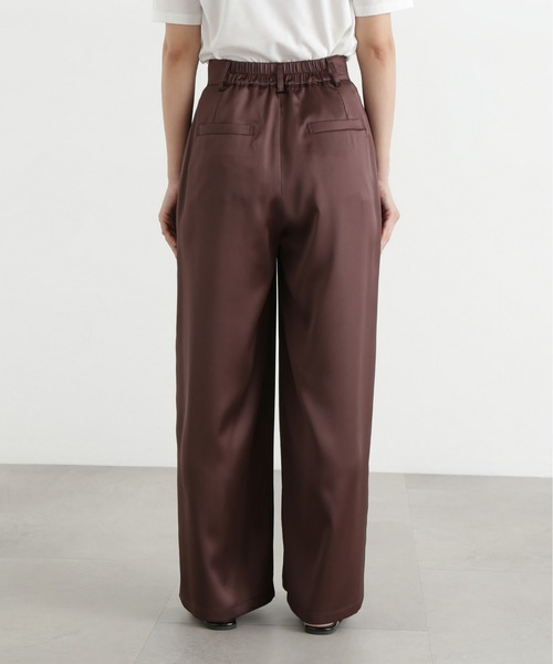 N.(N. Natural Beauty Basic)(エヌエヌナチュラルビューティーベーシック)の「グロッシーワイドパンツ(その他パンツ・レディース・ブラウン/ベージュ・MEDIUM)」の10枚目の写真