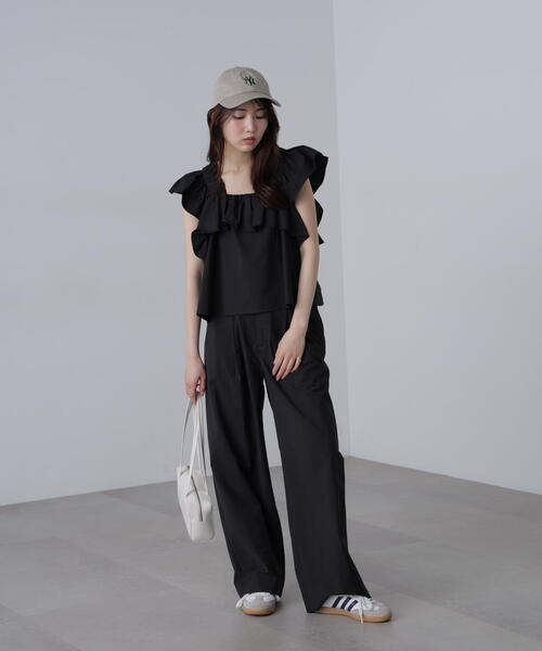 FREE'S MART(フリーズマート)の「◆〈セットアップ対応〉ギャザーショルダーノースリーブブラウス(シャツ/ブラウス・レディース・ブラック/イエロー・FREE)」の6枚目の写真