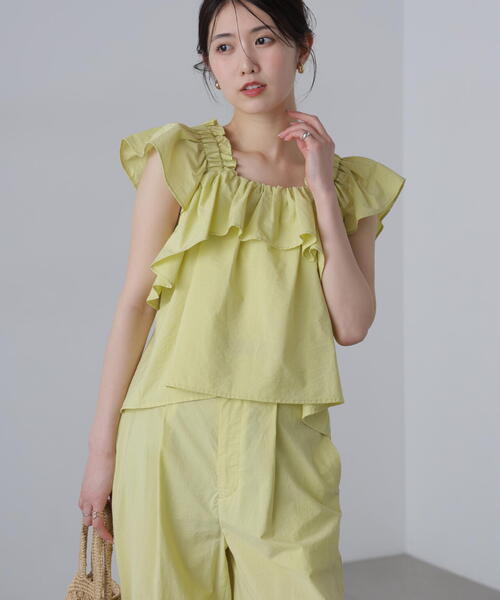 FREE'S MART(フリーズマート)の「◆〈セットアップ対応〉ギャザーショルダーノースリーブブラウス(シャツ/ブラウス・レディース・ブラック/イエロー・FREE)」の13枚目の写真