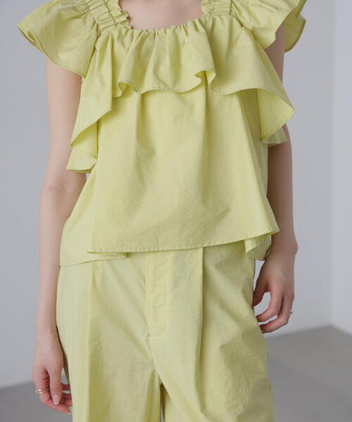 FREE'S MART(フリーズマート)の「◆〈セットアップ対応〉ギャザーショルダーノースリーブブラウス(シャツ/ブラウス・レディース・ブラック/イエロー・FREE)」の22枚目の写真