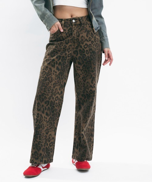 Clum(クルム)の「Leopard print wide pants / レオパードデザインワイドパンツ(その他パンツ・レディース・レオパード・SMALL/MEDIUM)」の2枚目の写真