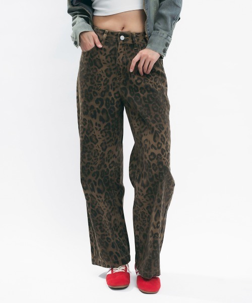 Clum(クルム)の「Leopard print wide pants / レオパードデザインワイドパンツ(その他パンツ・レディース・レオパード・SMALL/MEDIUM)」の4枚目の写真