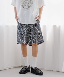 Anui（アニュイ）の「【UNISEX/2サイズ展開】リーフガラセットアップショートパンツ（その他パンツ）」