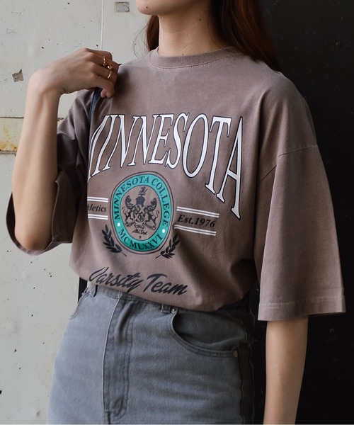 spiritoso(スピリトーゾ)の「【spiritoso】MINESOTAカレッジロゴTシャツ(CP)(Tシャツ/カットソー・レディース・チャコール/ブラウン/ホワイト系・FREE)」の19枚目の写真