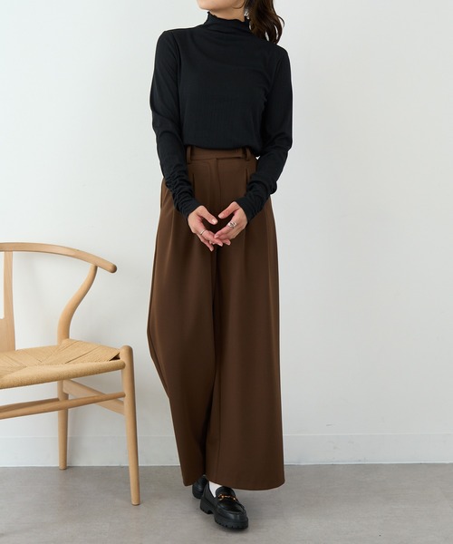 SETUP7（セットアップセブン）の「【SETUP7】ランダムテレコ袖シャーリング長袖Tシャツ GLR（Tシャツ/カットソー・レディース・ブラック/オフホワイト/ブルー/ライトグレー/イエロー・M/L）」の14枚目の写真