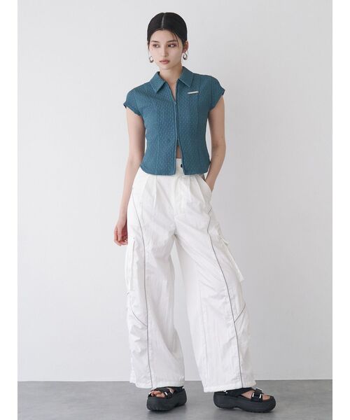 MURUA（ムルーア）の「ダブルジップタイトシャツ（シャツ/ブラウス・レディース・ホワイト/ブラック/ブルー・FREE）」の10枚目の写真