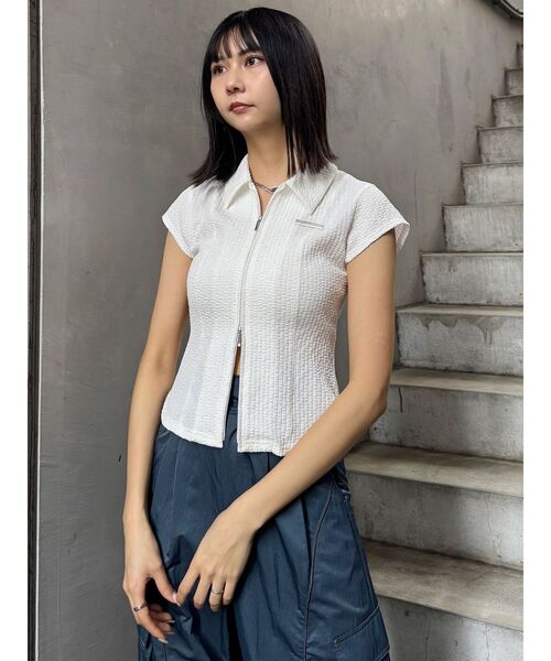 MURUA（ムルーア）の「ダブルジップタイトシャツ（シャツ/ブラウス・レディース・ホワイト/ブラック/ブルー・FREE）」の12枚目の写真