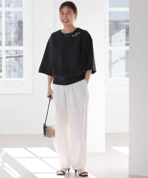 JOURNAL STANDARD relume(ジャーナルスタンダード レリューム)の「《追加》刺繍ロゴハーフスリーブスウェット(スウェット・レディース・グレー/ブラック系その他/グリーン・FREE)」の4枚目の写真