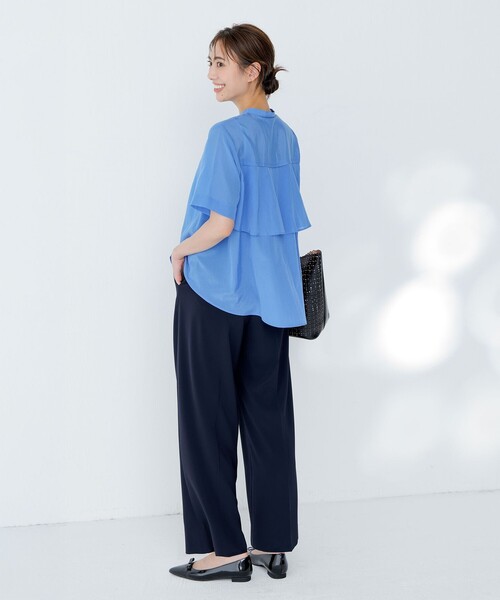 J.PRESS Ladies(J.プレス レディス)の「【WEB限定カラーあり・洗える・速乾・接触冷感】リライムライトローン バックフリル ブラウス(シャツ/ブラウス・レディース・ブルー系/ブラウン系/ライトグリーン系/ベージュ系・XS)」の21枚目の写真