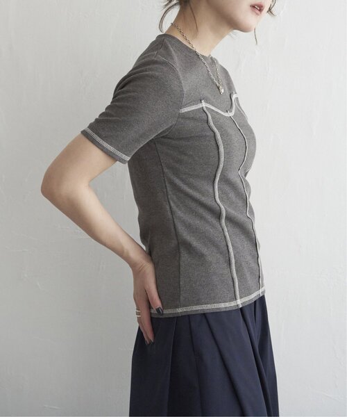 notch.(ノッチ)の「ビスチェ風配色ステッチプルオーバー(Tシャツ/カットソー・レディース・ブラック/アイボリー/モカ/グリーン・M)」の8枚目の写真