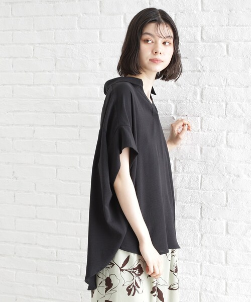 THE SHOP TK (ザ ショップ ティーケー )の「スキッパーシャツ【防シワ/接触冷感/洗濯機OK/セットアップ可】(シャツ/ブラウス・レディース・ベージュ/ブラック/ブルー/オフホワイト・13/12)」の13枚目の写真