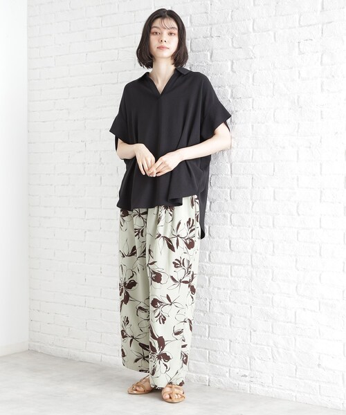 THE SHOP TK (ザ ショップ ティーケー )の「スキッパーシャツ【防シワ/接触冷感/洗濯機OK/セットアップ可】(シャツ/ブラウス・レディース・ベージュ/ブラック/ブルー/オフホワイト・13/12)」の14枚目の写真