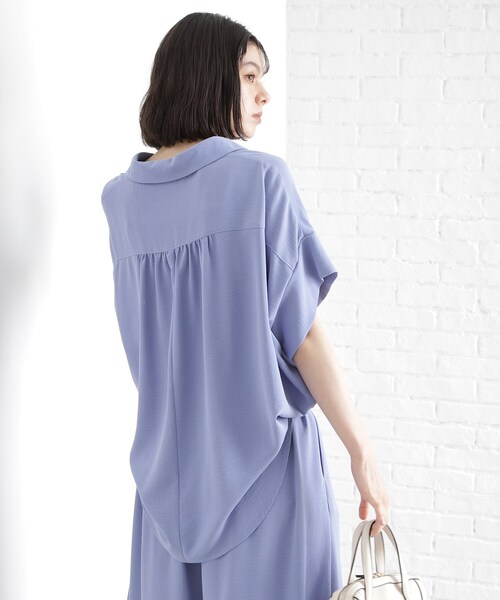 THE SHOP TK (ザ ショップ ティーケー )の「スキッパーシャツ【防シワ/接触冷感/洗濯機OK/セットアップ可】(シャツ/ブラウス・レディース・ベージュ/ブラック/ブルー/オフホワイト・13/12)」の21枚目の写真