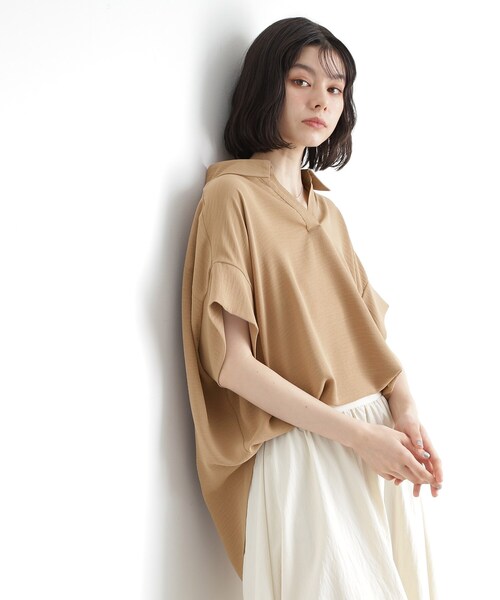 THE SHOP TK (ザ ショップ ティーケー )の「スキッパーシャツ【防シワ/接触冷感/洗濯機OK/セットアップ可】(シャツ/ブラウス・レディース・ベージュ/ブラック/ブルー/オフホワイト・13/12)」の3枚目の写真