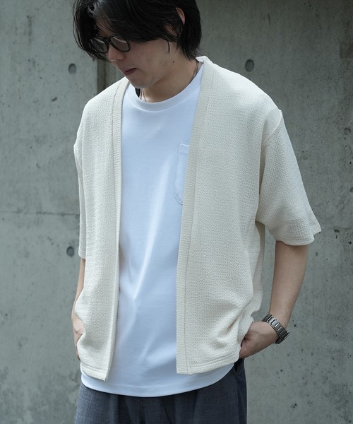 UNION STATION（ユニオンステーション）の「*WEB限定 シアー ジャガード 5分袖 ボタンレスカーディガン（カーディガン/ボレロ・メンズ・ブラック/オフホワイト/ベージュ/ライトグリーン・M/L）」の3枚目の写真