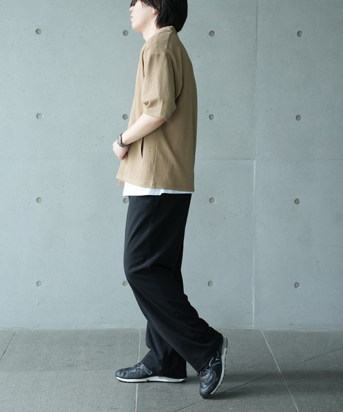 UNION STATION（ユニオンステーション）の「*WEB限定 シアー ジャガード 5分袖 ボタンレスカーディガン（カーディガン/ボレロ・メンズ・ブラック/オフホワイト/ベージュ/ライトグリーン・M/L）」の5枚目の写真