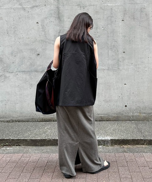 feepur（フェピュール）の「【TALL/2Tサイズあり】カットリブキャミワンピース（ワンピース・レディース・ブラック/チャコールグレー/オートミール・MEDIUM/TALL/2T/SMALL）」の22枚目の写真