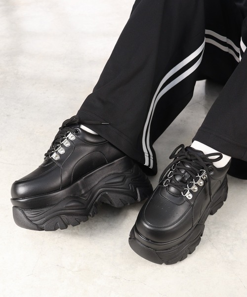 LOVEHUNTER(ラブハンター)の「LOVEHUNTER/+9.5cm 軽量厚底 レースアップスニーカー(1688)(スニーカー・レディース・ブラック/ホワイト・LL/S/M/L)」の9枚目の写真