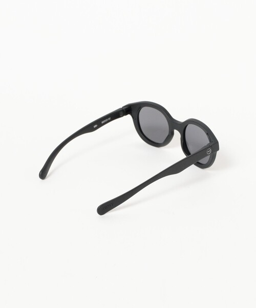 こども ビームス(コドモビームス)の「IZIPIZI / Sun Kids +C サングラス(3~5才)(サングラス・キッズ・サックスブルー/ブラック/ブラウン・ONE SIZE)」の5枚目の写真