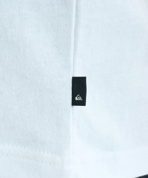 Quiksilver（クイックシルバー）の「BRICKS AND MORTAR TA /クイックシルバーフロントプリントUSコットン天竺タンクトップ（タンクトップ・メンズ・ホワイト/ブラック/イエロー・MEDIUM/LARGE/X-LARGE）」の5枚目の写真