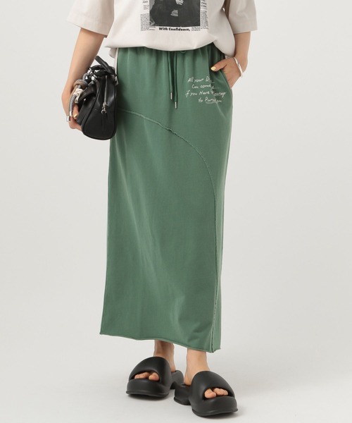 BAYFLOW(ベイフロー)の「ピグメントスカート(スカート・レディース・ブルー/チャコール/グリーン・FREE)」の3枚目の写真