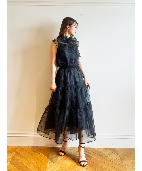 LOULOU WILLOUGHBY（ルルウィルビー）の「【LOULOU WILLOUGHBY】オーガンジーフラワー刺繍ブラウス（シャツ/ブラウス・レディース・ベージュ/ブラック・2）」の10枚目の写真