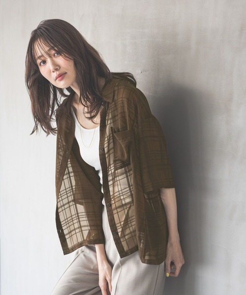 GLOBAL WORK(グローバルワーク)の「アソート柄シアーシャツ半袖/494143(シャツ/ブラウス・レディース・ブラック系その他/ブラウン系その他/ホワイト・MEDIUM/LARGE)」の7枚目の写真