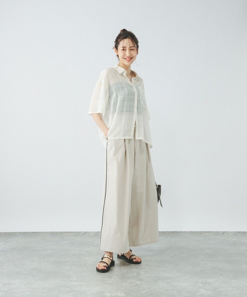 GLOBAL WORK(グローバルワーク)の「アソート柄シアーシャツ半袖/494143(シャツ/ブラウス・レディース・ブラック系その他/ブラウン系その他/ホワイト・MEDIUM/LARGE)」の21枚目の写真