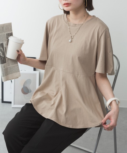 RCD(アールシーディー)の「フレアヘムショートスリーブトップ(Tシャツ/カットソー・レディース・ブラック/オフホワイト/グレイッシュベージュ/チャコールグレー/ミント・4L~5L/LL~3L/M-L)」の4枚目の写真
