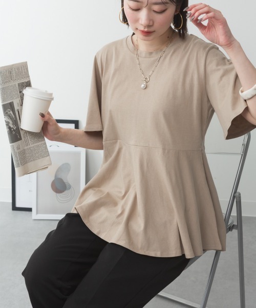 RCD(アールシーディー)の「フレアヘムショートスリーブトップ(Tシャツ/カットソー・レディース・ブラック/オフホワイト/グレイッシュベージュ/チャコールグレー/ミント・4L~5L/LL~3L/M-L)」の11枚目の写真
