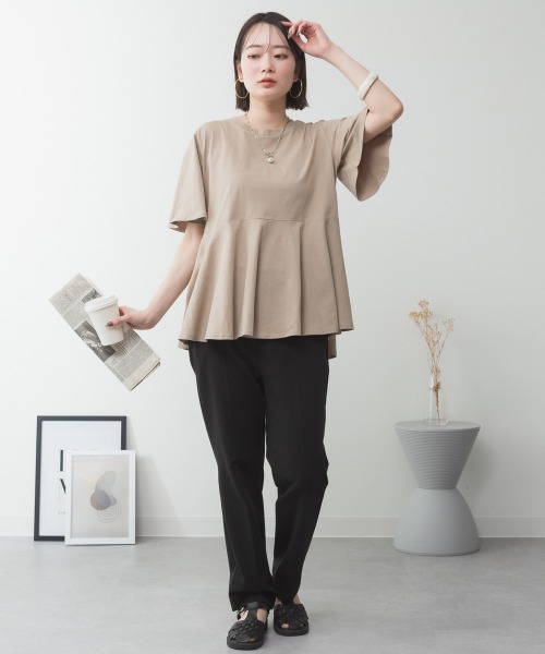 RCD(アールシーディー)の「フレアヘムショートスリーブトップ(Tシャツ/カットソー・レディース・ブラック/オフホワイト/グレイッシュベージュ/チャコールグレー/ミント・4L~5L/LL~3L/M-L)」の17枚目の写真