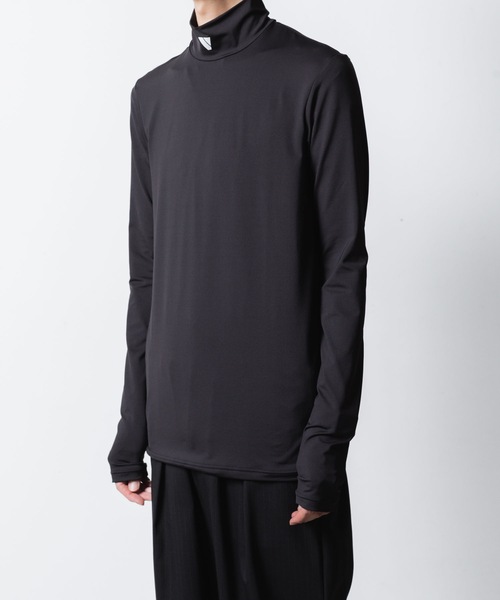 VEIN (ヴェイン)の「クールマックス ストレッチジャージー VPW ハイネックL/S TEE / COOLMAX STRETCH JERSEY VPW HIGH NECK L/S TEE(Tシャツ/カットソー・メンズ・ブラック・2/3/1)」の3枚目の写真