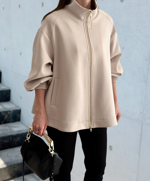 Emma Taylor(エマテイラー)の「ダンボールスタンドカラーフレアブルゾン(ブルゾン・レディース・ライトベージュ/ブラック・FREE)」の21枚目の写真