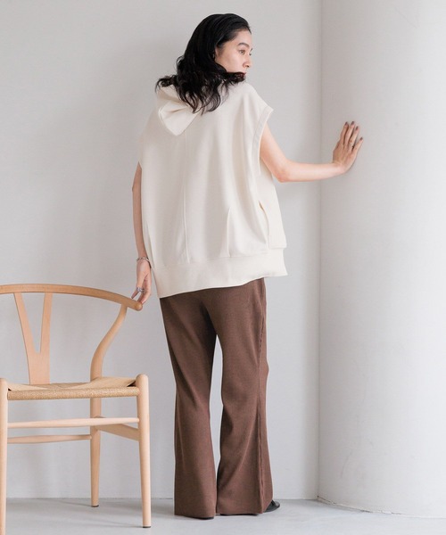 LOWRYS FARM（ローリーズファーム）の「ＺＩＰフーディノースリーブ　 572294（Tシャツ/カットソー・レディース・アイボリー/ブラック/グレー・FREE）」の9枚目の写真