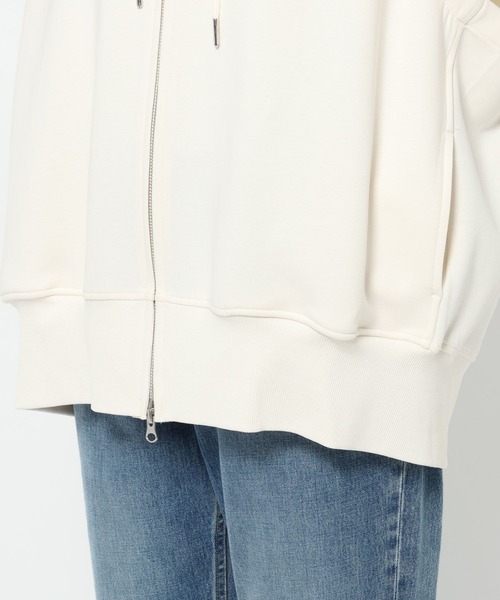 LOWRYS FARM（ローリーズファーム）の「ＺＩＰフーディノースリーブ　 572294（Tシャツ/カットソー・レディース・アイボリー/ブラック/グレー・FREE）」の16枚目の写真