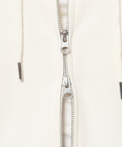 LOWRYS FARM（ローリーズファーム）の「ＺＩＰフーディノースリーブ　 572294（Tシャツ/カットソー・レディース・アイボリー/ブラック/グレー・FREE）」の14枚目の写真