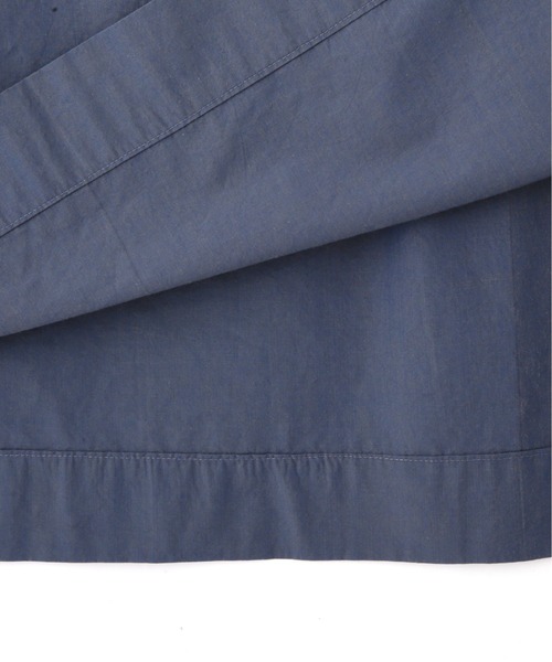 MARGARET HOWELL（マーガレットハウエル）の「COTTON CHAMBRAY（ワンピース・レディース・ブルー/ネイビー・1/2）」の4枚目の写真